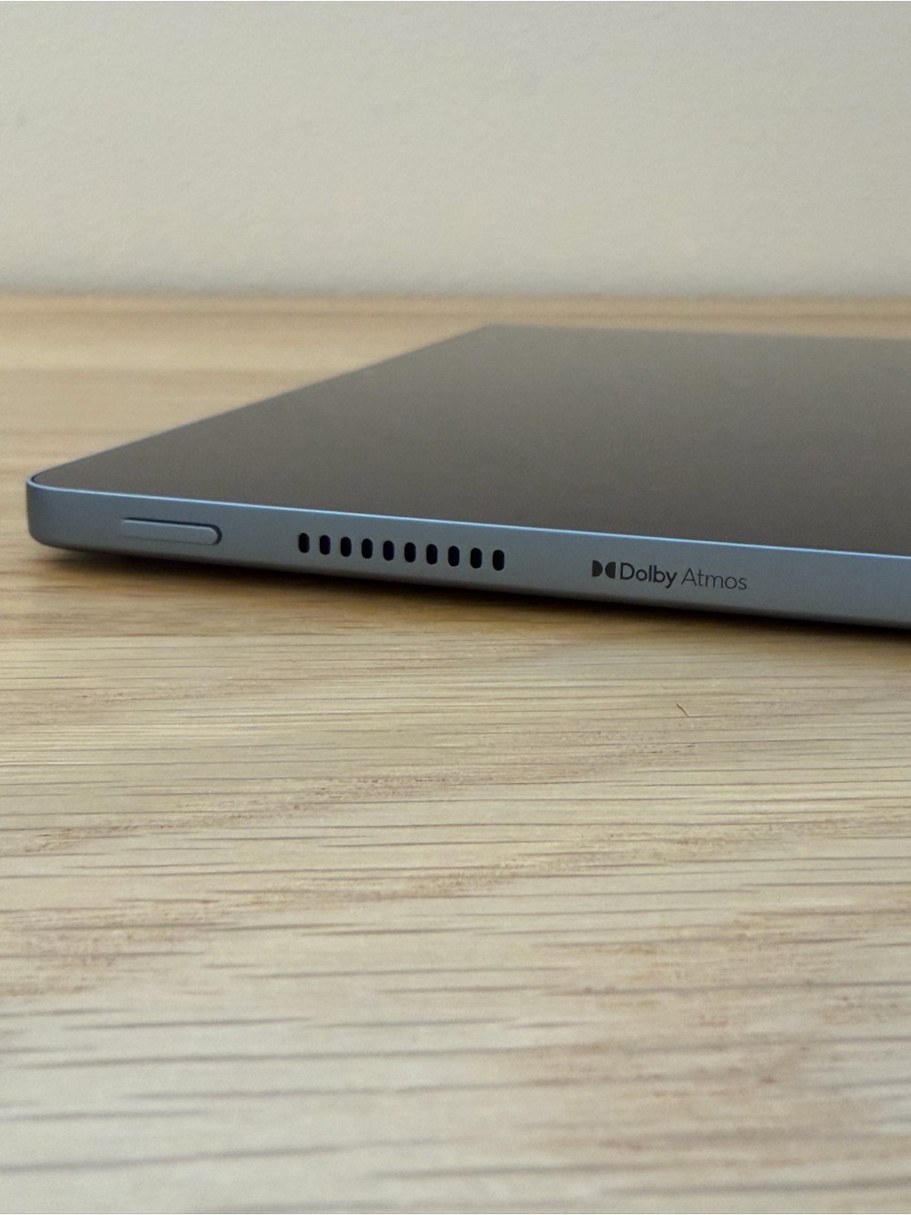 Lenovo Tab - Like New - Picture 7 of 12